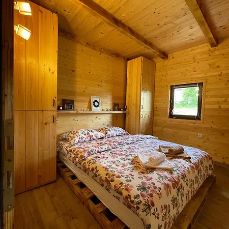 Vikendica Skroviste, Zlatibor-vodice